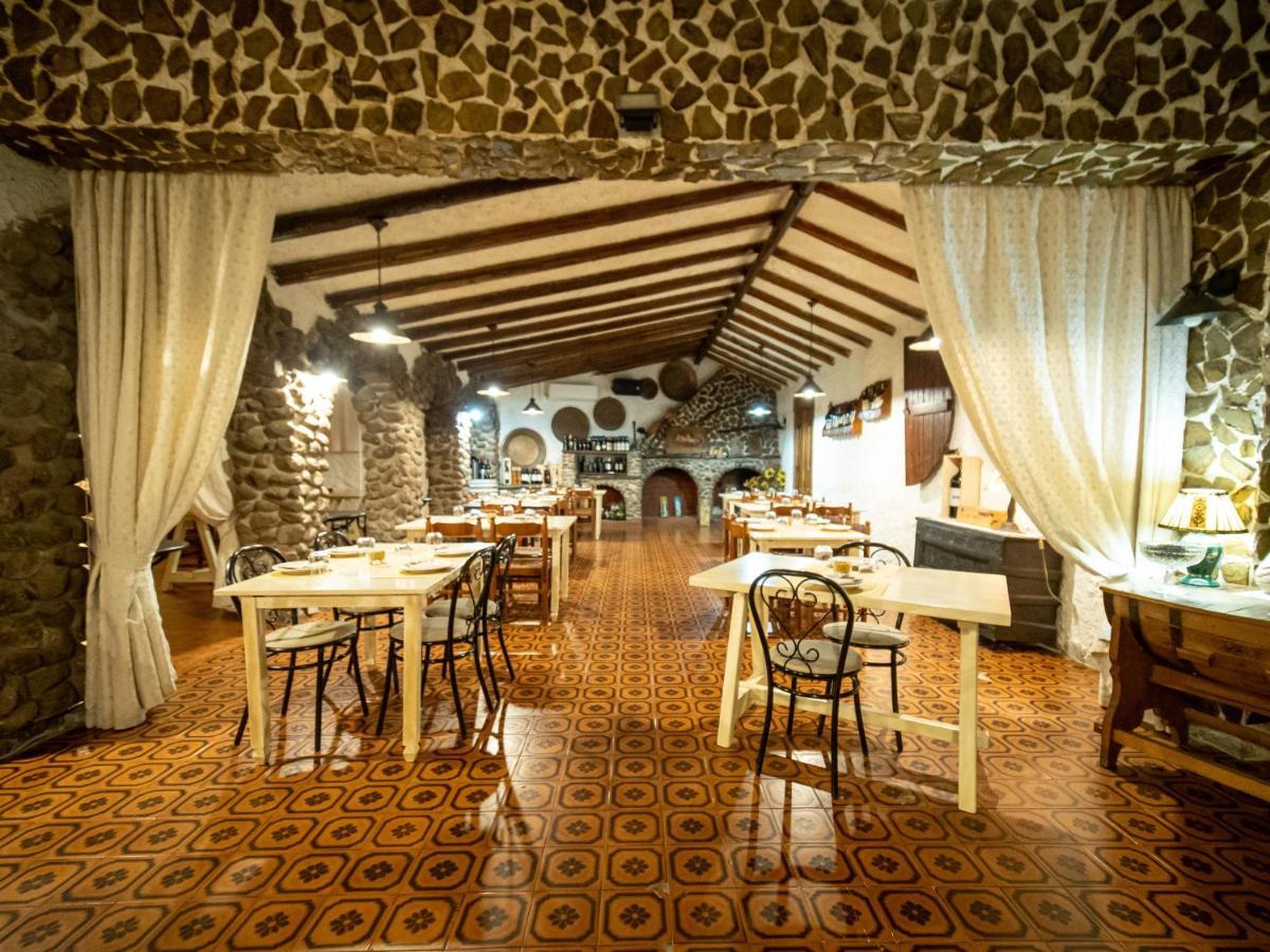Albergo Ristorante Locanda Rosella Giba Exterior foto