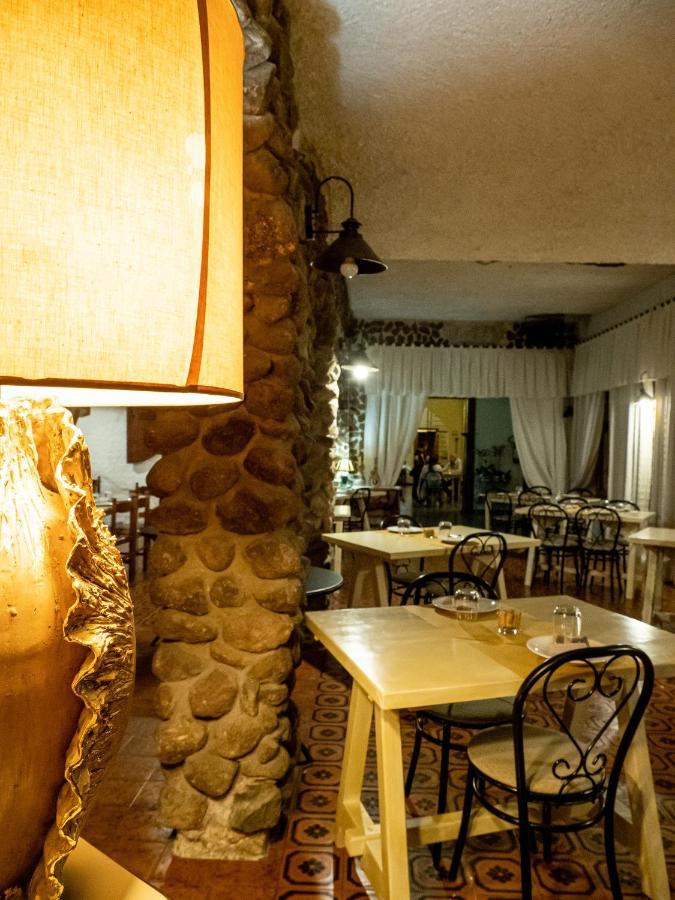 Albergo Ristorante Locanda Rosella Giba Exterior foto
