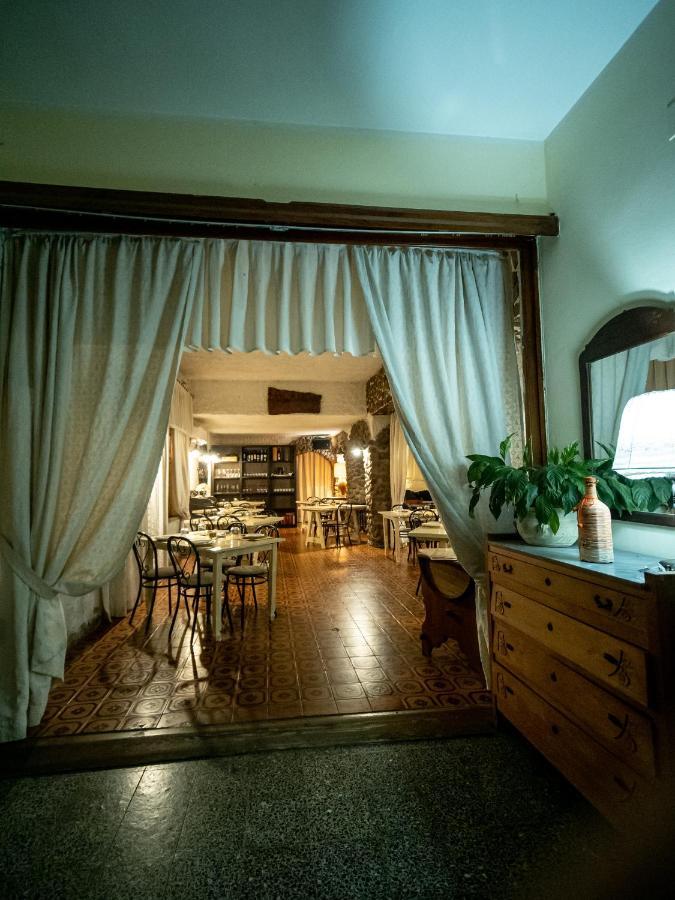 Albergo Ristorante Locanda Rosella Giba Exterior foto